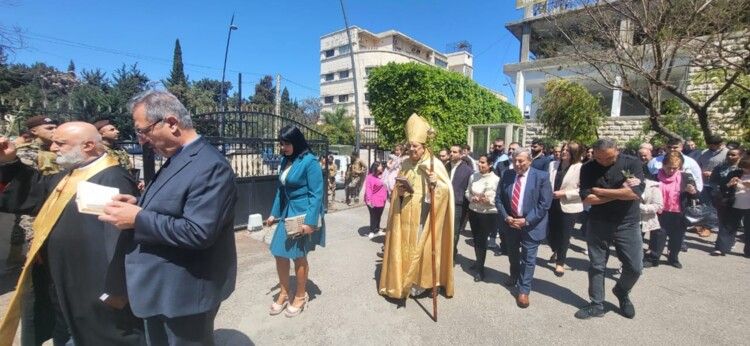الطوائف المسيحية احتفلت بأحد الشعانين في صيدا