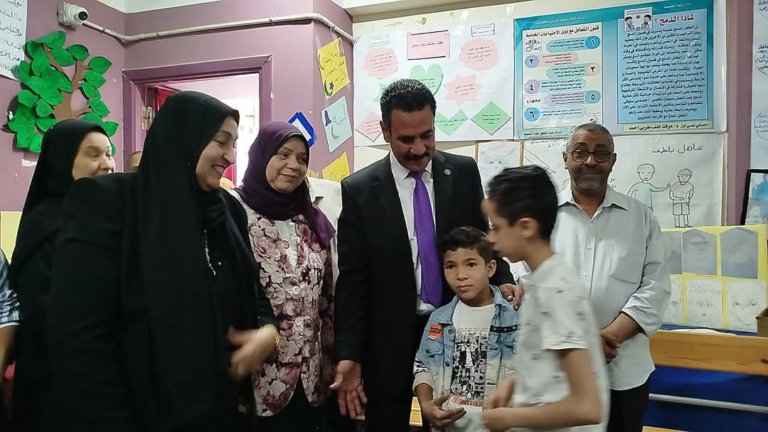 تكريم أسر الشهداء بحفل ختام الأنشطة التربوية بإدارة دشنا التعليمية بقنا