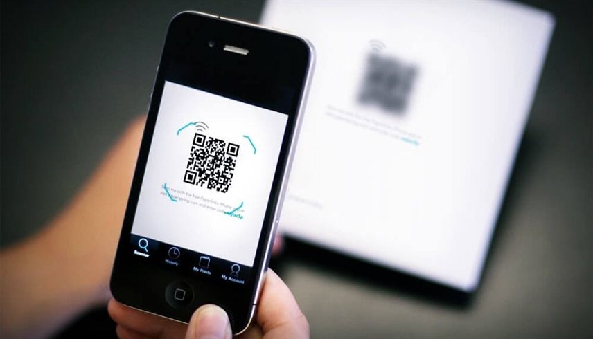 الامارات | طرق دبي تصدر تحذيراً حول رمز "QR Code" في الأماكن العامة
