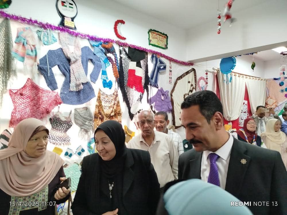 تكريم أسر الشهداء بحفل ختام الأنشطة التربوية بإدارة دشنا التعليمية بقنا