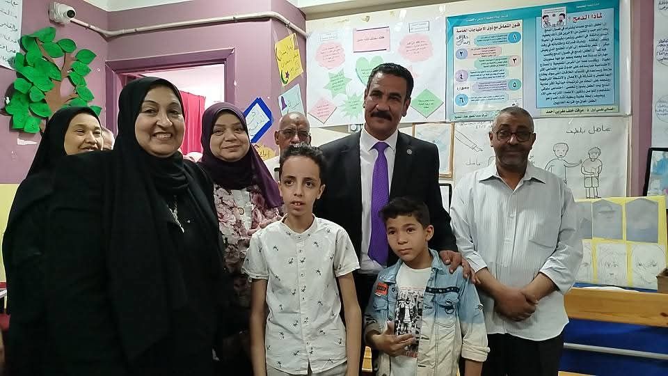 تكريم أسر الشهداء بحفل ختام الأنشطة التربوية بإدارة دشنا التعليمية بقنا