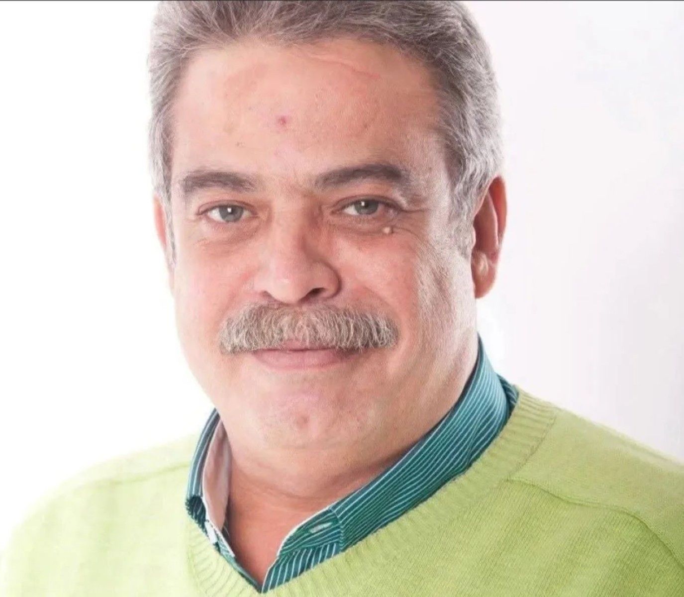 وفاة المنتج الفني صلاح حسن 