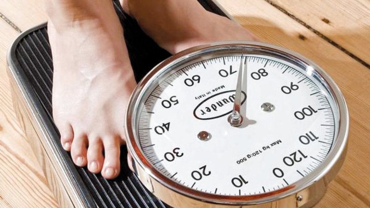 الامارات | الفوائد الصحية أكبر من إنقاص الوزن.. بروفيسور أعصاب يوضح مزايا الصيام المتقطع