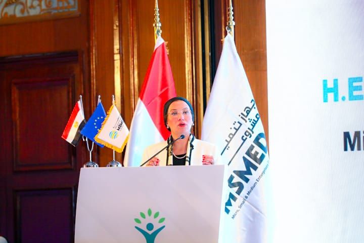 وزيرة البيئة تشارك فى فعاليات المؤتمر الختامي لاتفاقية برنامج التنمية المجتمعية