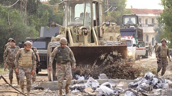 عون: الجيش اللبناني يقوم بدوره كاملاً في مناطق انسحاب إسرائيل