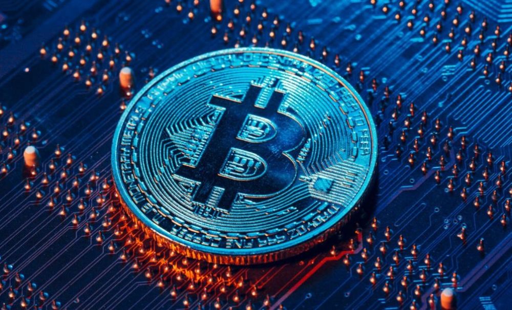 بشكل مؤقت.. تراجع الرسوم الجمركية الأمريكية يعزز صعود البيتكوين