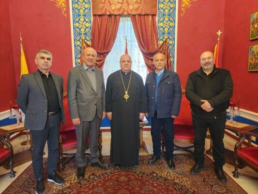 اسعد زغيب واعضاء من لائحته زاروا المطرانين ابراهيم والصوري