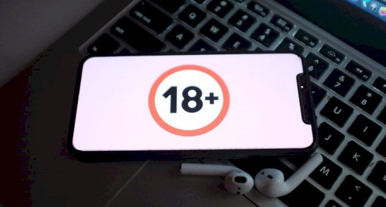 فرنسا تمنع المواقع الإباحية.. ممنوع لأقل من 18 عاماً