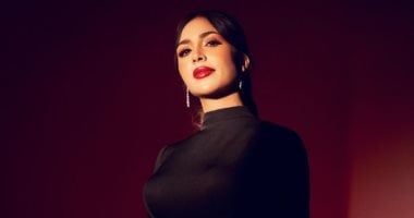 جنات تتعاون مع أحمد العزب فى أغنية "ضعت منك" وتطرحها اليوم