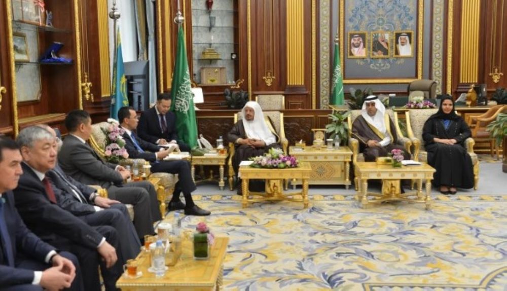 رئيس مجلس الشورى ونظيره الكازاخستاني يبحثان تطوير العلاقات