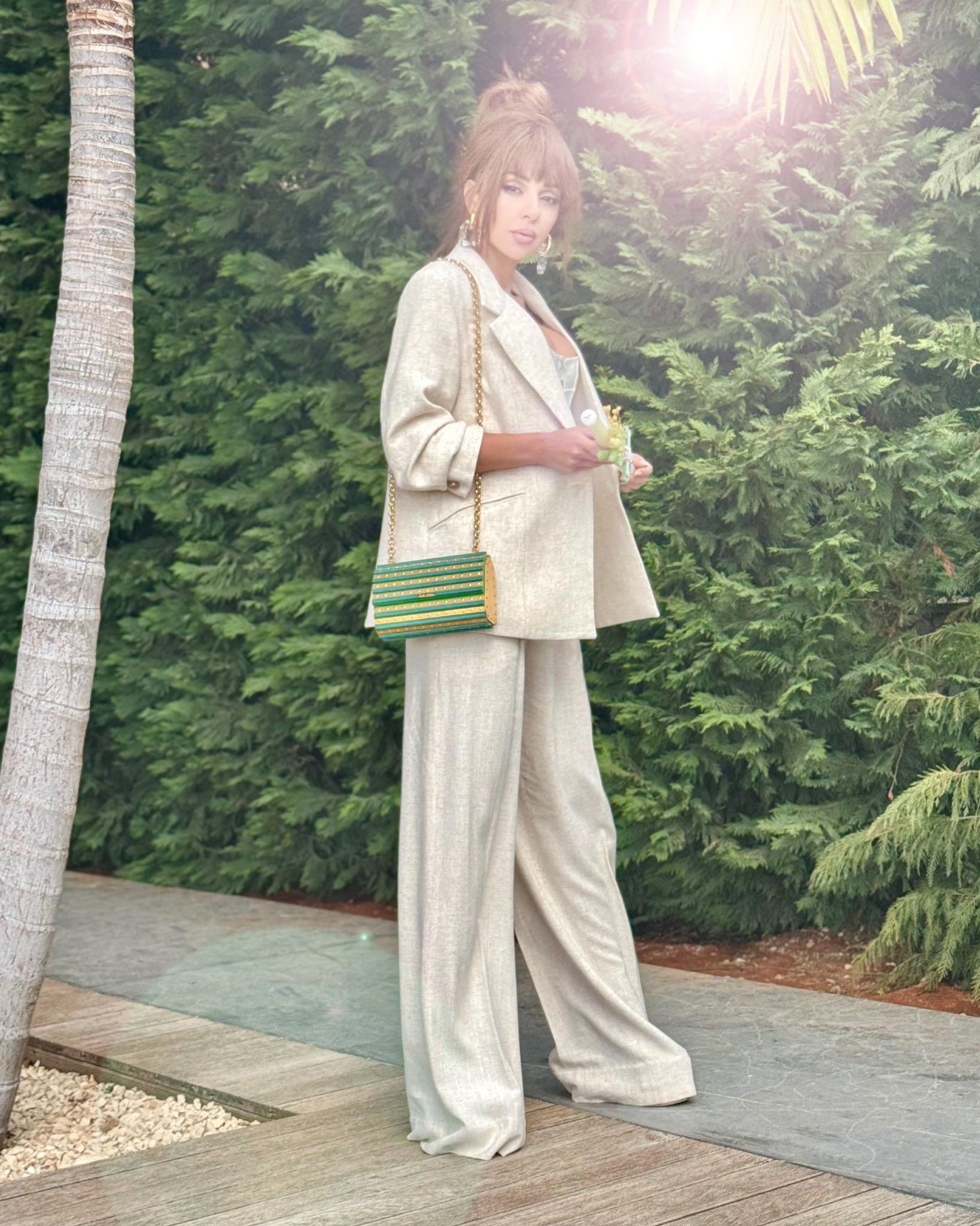 ميريام فارس تحتفل بأحد الشعانين مع أسرتها.. صور