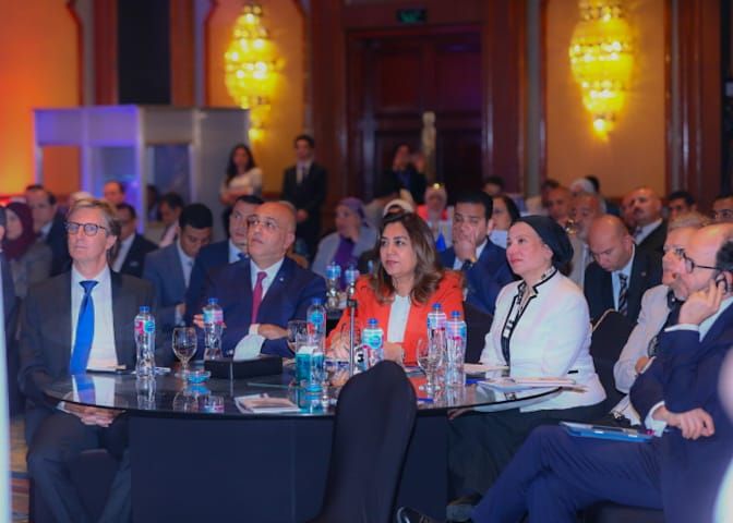وزيرة البيئة تشارك فى فعاليات المؤتمر الختامي لاتفاقية برنامج التنمية المجتمعية