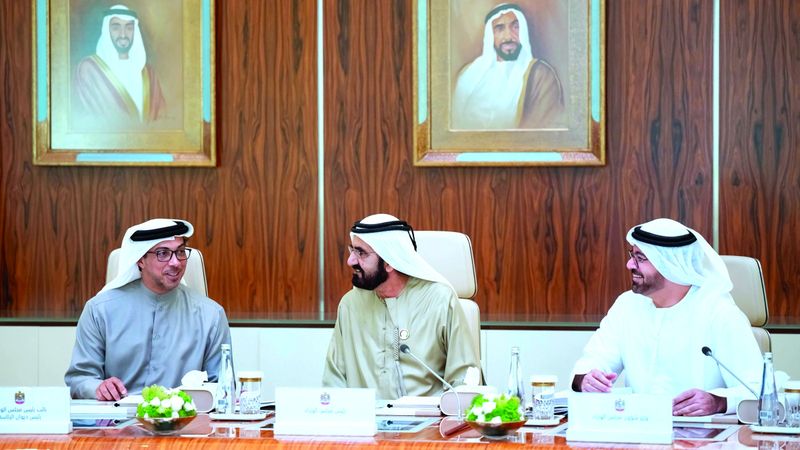 الامارات | برئاسة محمد بن راشد.. مجلس الوزراء يعتمد إطلاق أول منظومة تشريعية ذكية متكاملة