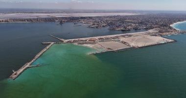 وزارة النقل تعلن نسب تنفيذ محطة تحيا مصر 2 بميناء الدخيلة.. صور