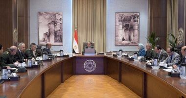 رئيس الوزراء يتابع موقف توصيل المرافق لمشروعات الاستصلاح الزراعى بالدلتا الجديدة