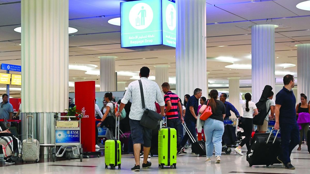 الامارات | محمد المري: نستقبل زوار مطارات دبي كضيوف في منازلنا