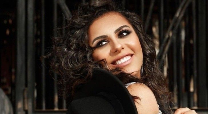 هاجر الشرنوبي توجّه إنتقاداً شديداً لهذه المراجع وهذا ما قالته