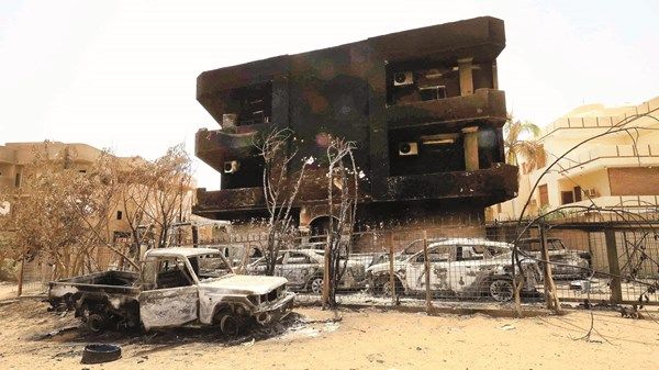 «الإخوان».. أدوار مشبوهة لتأجيج الحرب في السودان