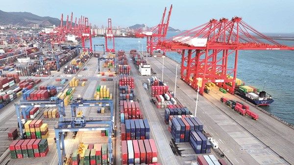 ترامب يأمر بمفاوضات فورية مع كوريا واليابان والهند