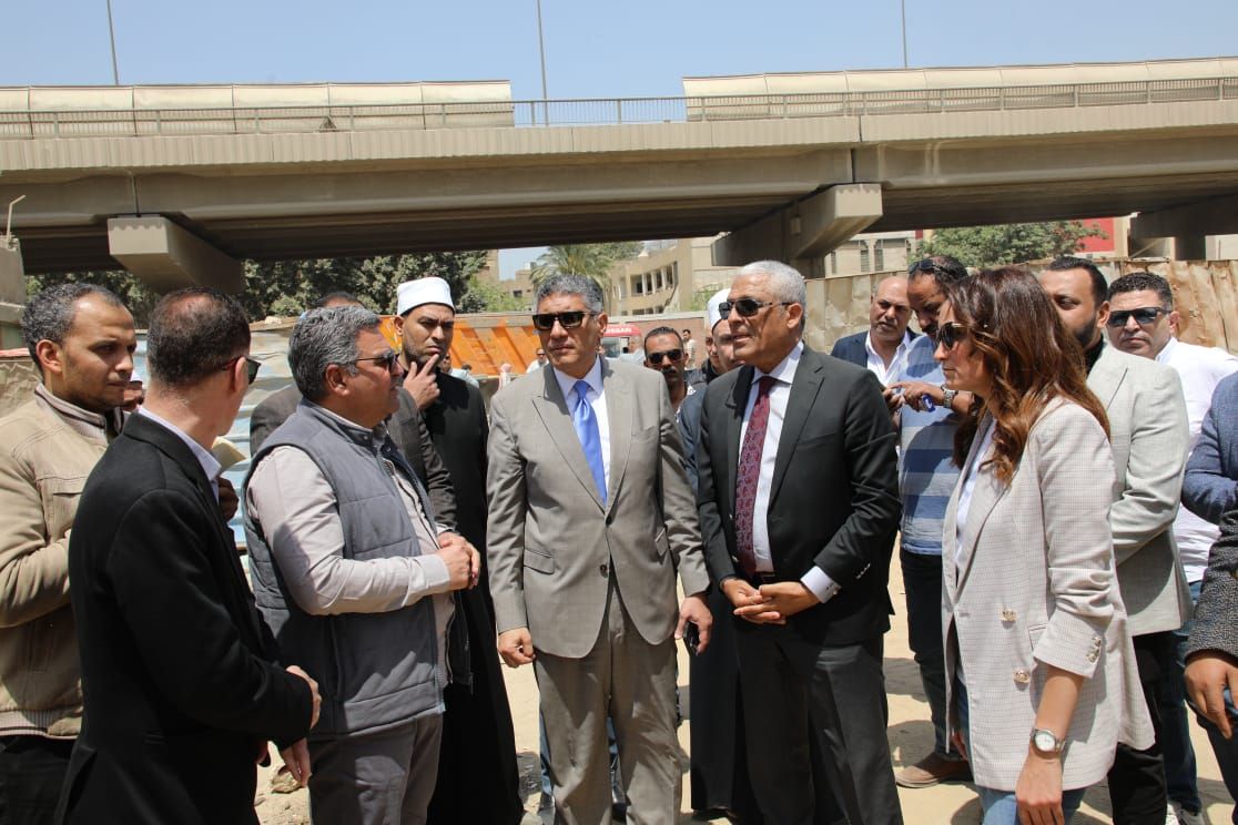 محافظ الجيزة يتفقد تطوير الشوارع المحيطة بمستشفى بولاق الدكرور قبل الافتتاح