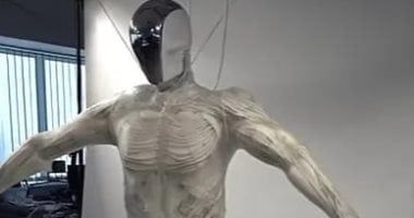 تكنولوجيا: أول "إنسان اصطناعى" بالعالم.. روبوت بروتوكلون بعضلات وعظام وأوتار صناعية