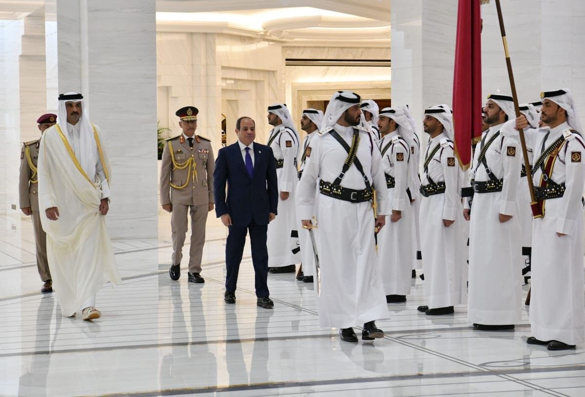 دون تهجير الفلسطينيين - الرئيس المصري وأمير قطر يدعمان خطة إعادة إعمار غزة