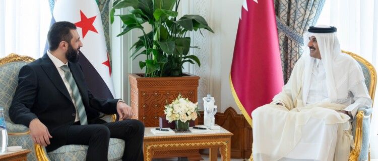 أمير قطر ورئيس سوريا بحثا بتطوير العلاقات الثنائية وسبل تعزيز الأمن والاستقرار بالمنطقة