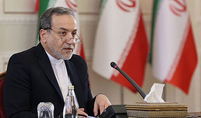 عراقجي: زيارتي إلى روسيا هي لتسليم رسالة من الخامنئي إلى بوتين