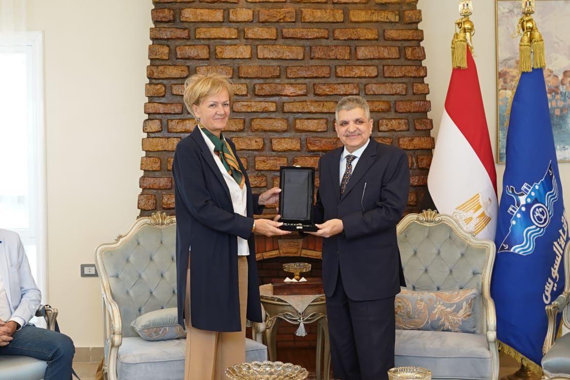 فى أول زيارة رسمية.. سفيرة الاتحاد الأوروبى تزور الإسماعيلية وقناة السويس