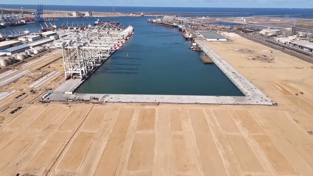 وزارة النقل تكشف نسب تنفيذ محطة حاويات تحيا مصر 1 فى ميناء دمياط.. صور