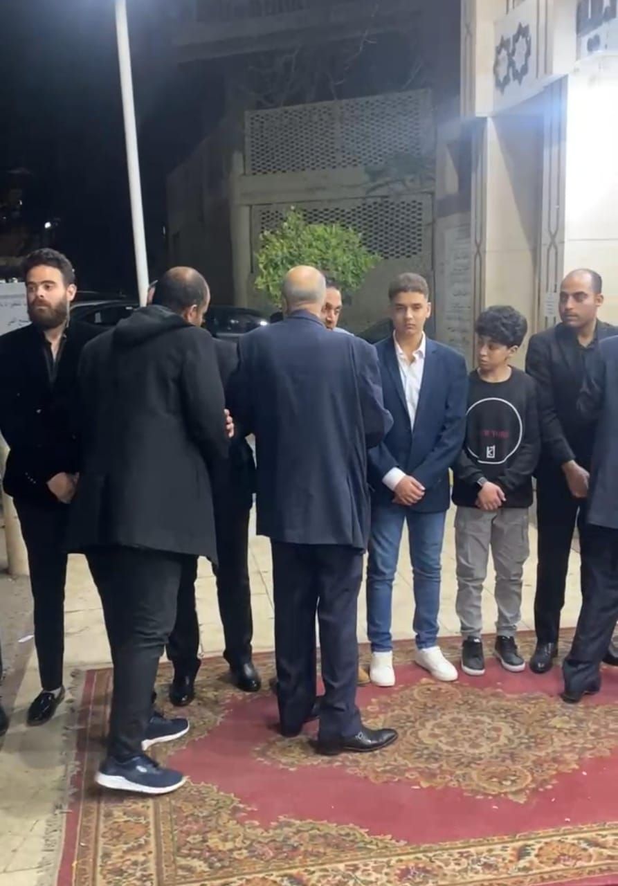 سليمان عيد وسيد فؤاد ومحسن أحمد في عزاء المنتج الفني صلاح حسن