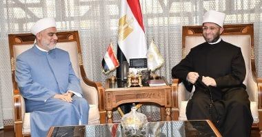 وزير الأوقاف يستقبل مدير البحوث والإرشاد بإقليم كردستان العراق