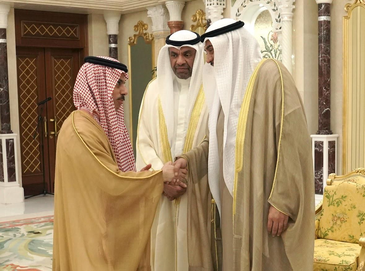 السعودية | ولي عهد الكويت يستقبل أصحاب السمو والمعالي والسعادة وزراء خارجية دول مجلس التعاون الخليجي ودول آسيا الوسطى