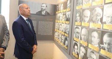 محافظ القاهرة يتفقد متحف الأديب العالمى نجيب محفوظ.. صور