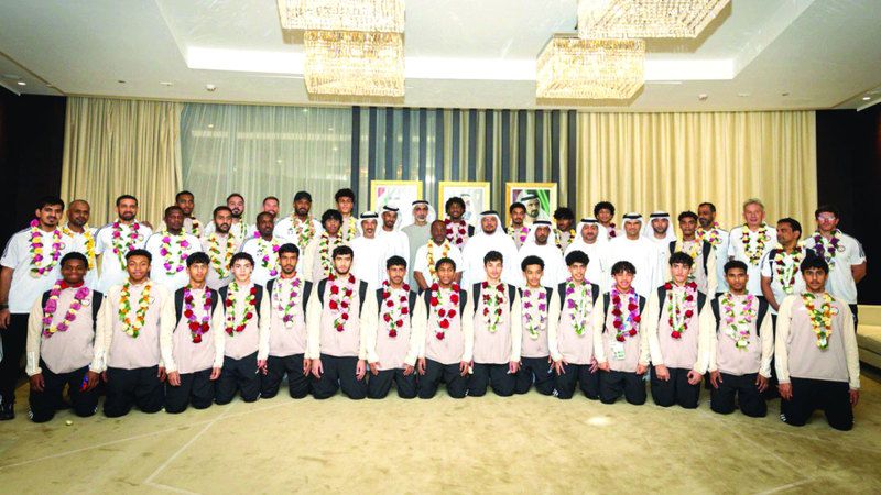 الامارات | اتحاد الكرة يحتفي بمنتخب الناشئين المتأهل إلى «مونديال قطر»