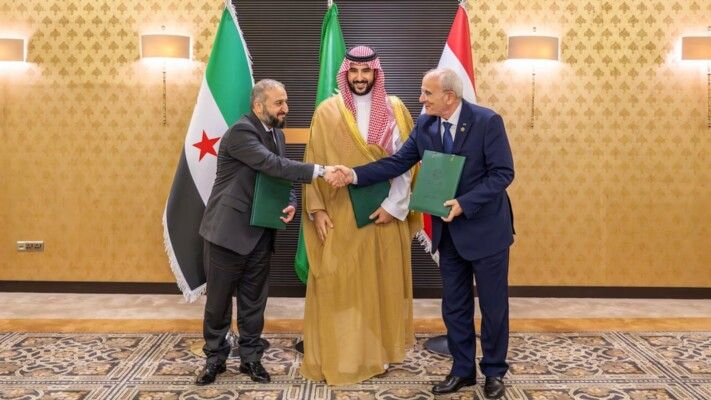 الدور السعودي في سوريا ولبنان: عين على طهران وأخرى على أنقرة