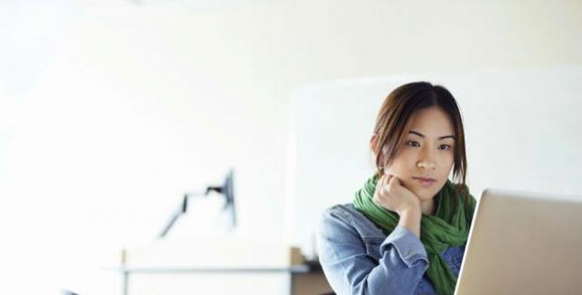 هل تعاني من دموع العين؟.. إليك الأسباب وطرق العلاج المناسبة