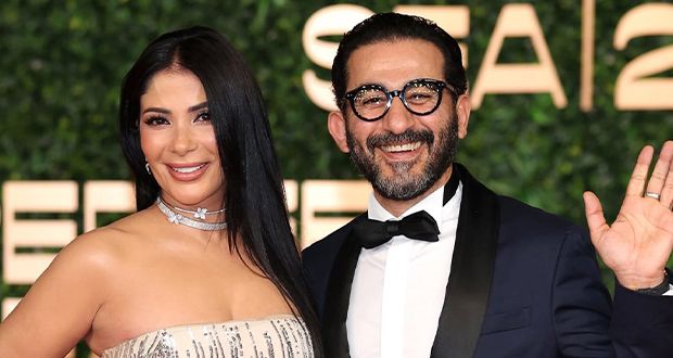 بكلمتين.. أحمد حلمي يصف علاقته بمنى زكي