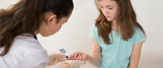 أعراض مقاومة الأنسولين عند الأطفال.. كيف تحمي ابنك من المضاعفات؟