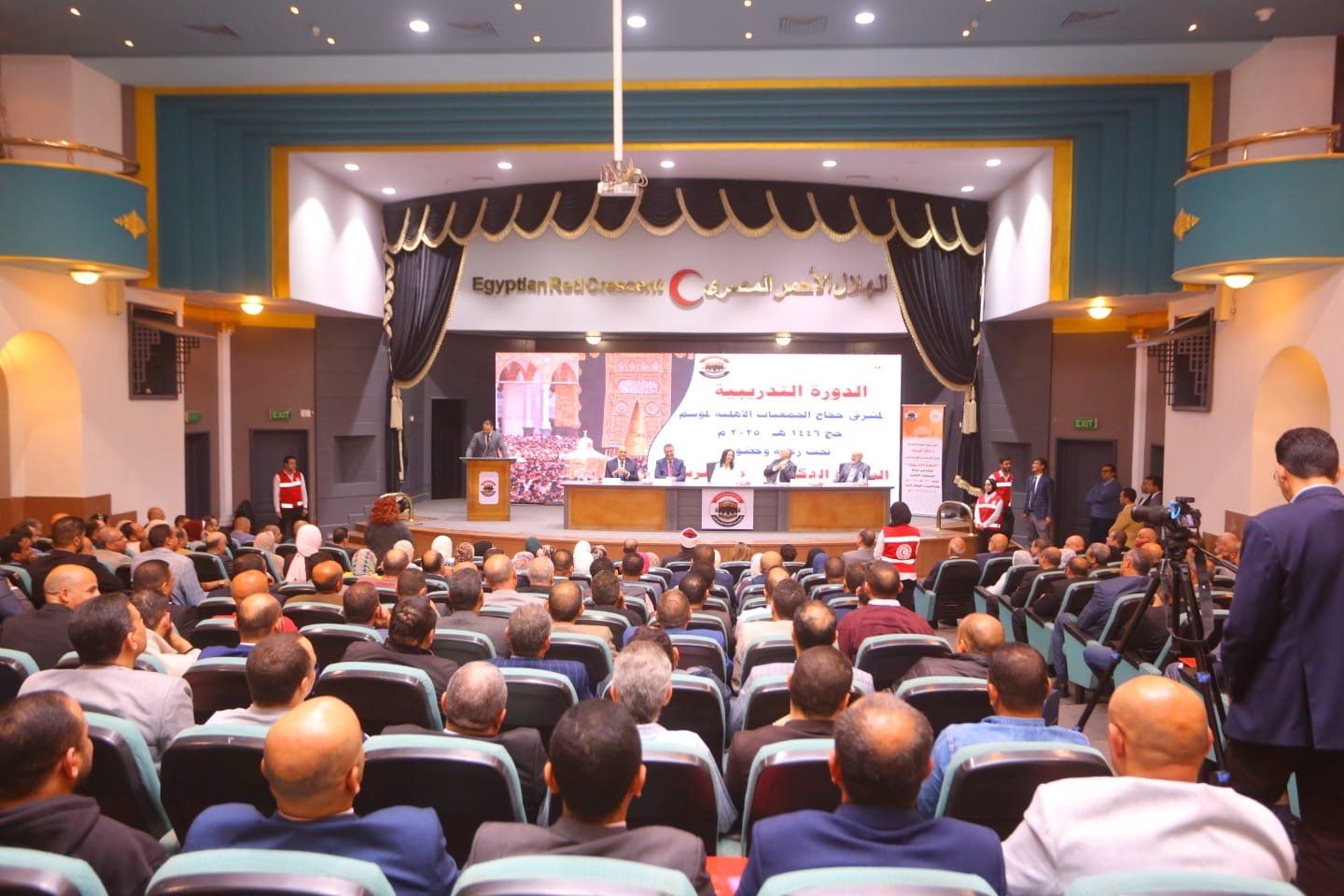 وزيرة التضامن: إطلاق مسابقة لاختيار أفضل 5 بعثات إشرافية لحج الجمعيات