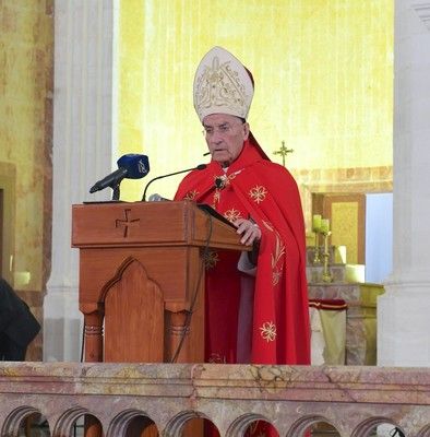 الراعي خلال قداس رتبة الغسل في حاريصا: يسوع ترك لنا قدوة في التواضع والخدمة