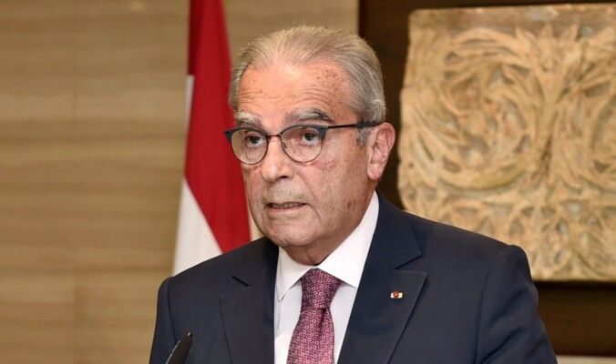 الخازن اتصل بأمين سر الفاتيكان ووزير خارجيتها مُهنئًا بحلول عيد الفصح