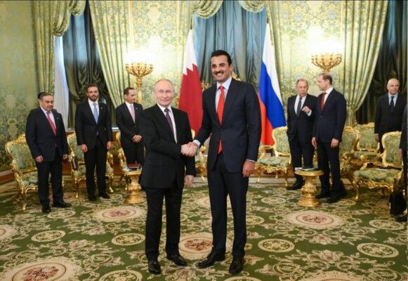 بوتين التقى أمير قطر: العلاقات الروسية القطرية تتعزز وسنتناقش بملف تقديم الدعم للشعب السوري
