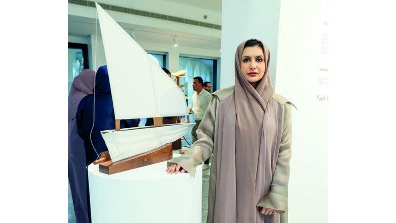 الامارات | «طائرة» فنانة إماراتية تحلّق بجائزة المصمم الناشئ