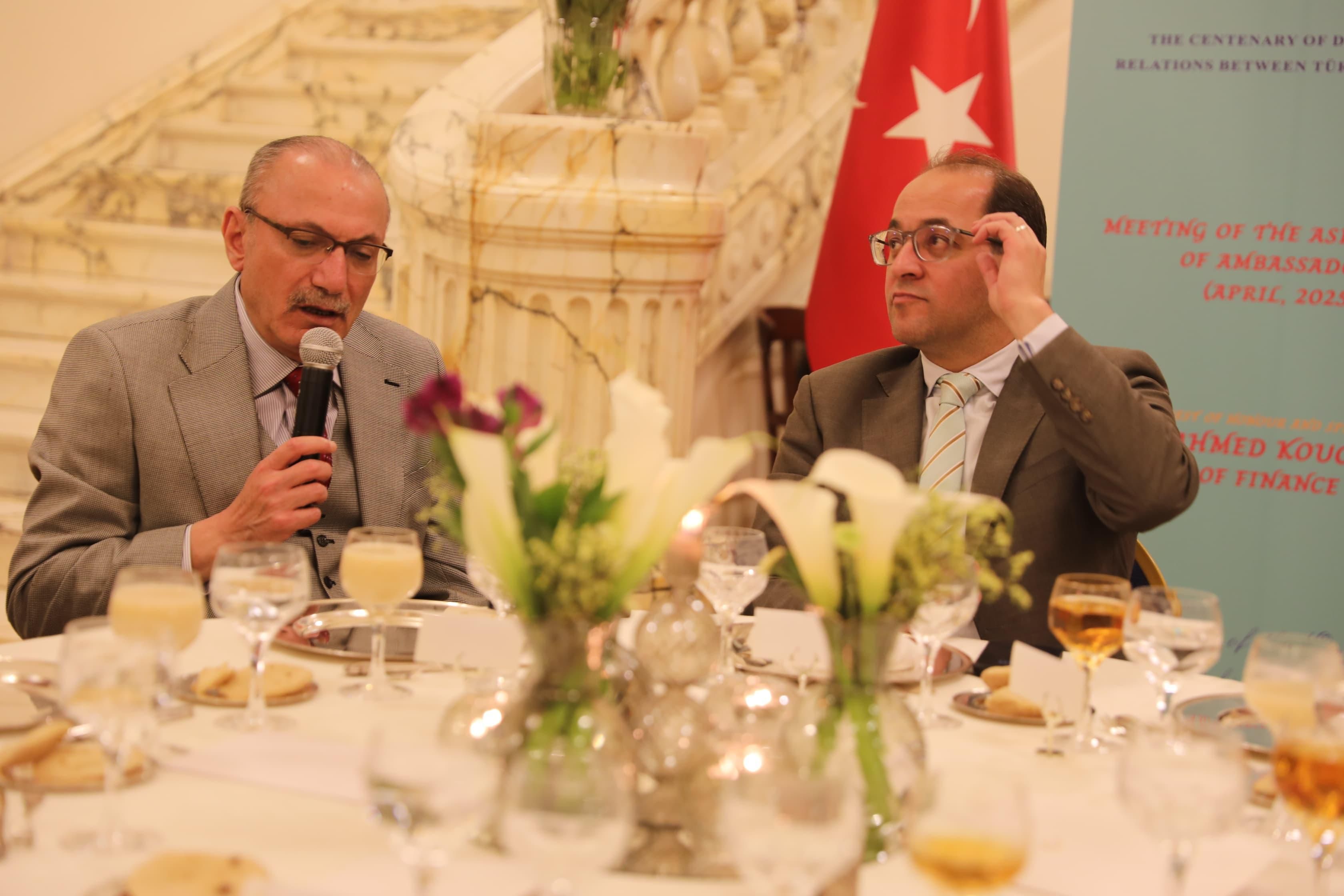 سفير أنقرة: زيارة مرتقبة لوزير المالية التركى.. واهتمام متزايد بالاستثمار فى مصر