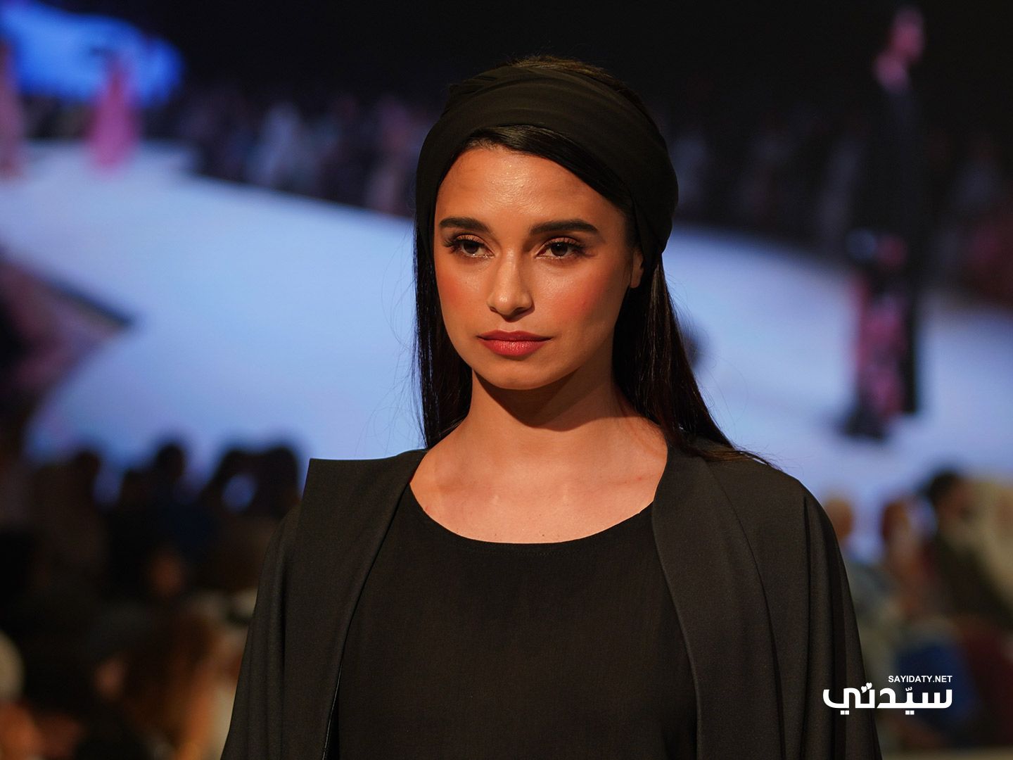 صيحات مكياج ناعم للمحجبات من أسبوع الموضة المحتشمة.. أنوثة راقية