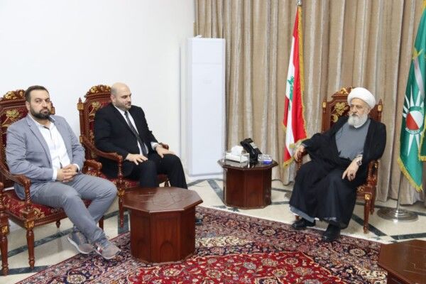 الخطيب التقى وزير الصحة الذي اطلعه على نشاطات الوزارة في هذه المرحلة