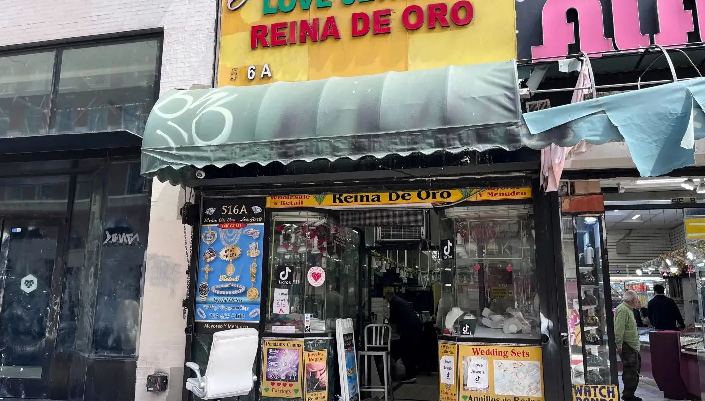 الامارات | سرقة هوليودية لـ«لاف جويلز».. لصوص يحفرون نفقاً لنهب مجوهرات بـ10 ملايين دولار