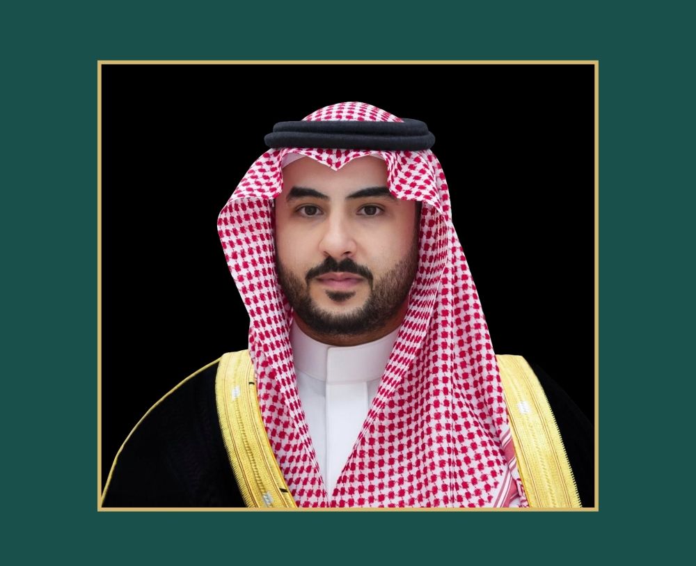 زيارة وزير الدفاع لإيران تعكس حرص المملكة على تعزيز تعاون البلدين