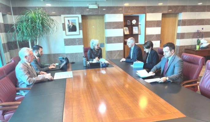 وزيرة التربية ترأست اجتماعا تحضيريا للامتحانات الرسمية وعرضت مع سفراء تعزيز اتفاقيات التعاون